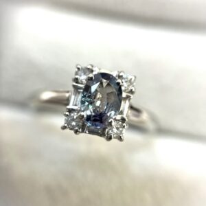 Pt900 サファイア メレダイヤ リング